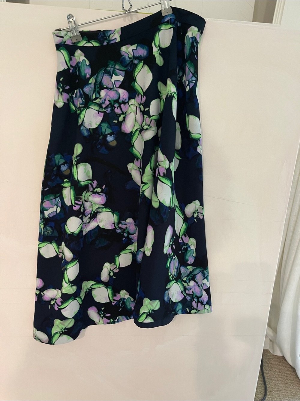 Banana Republic Navy Floral  A-Line Skirt with Green & Lilac Print size 4